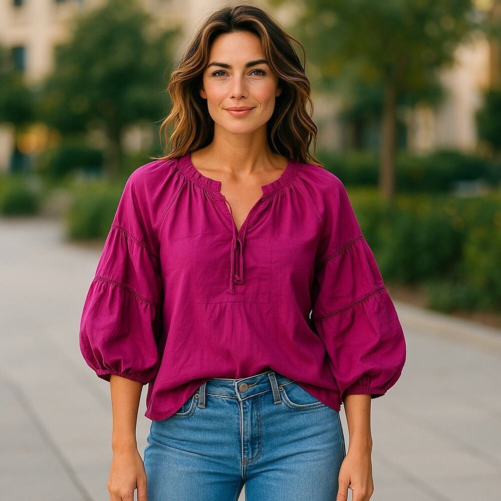 Tyler Boe Magenta Puff Sleeve‎ Cropped Blouse – Size S, Keyhole Neckline